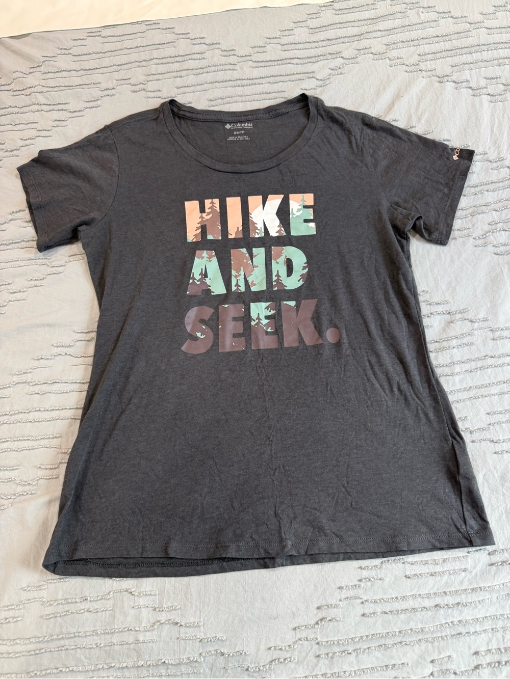 Columbia ‘Hike and Seek' Graphic T-Shirt - Charcoal
